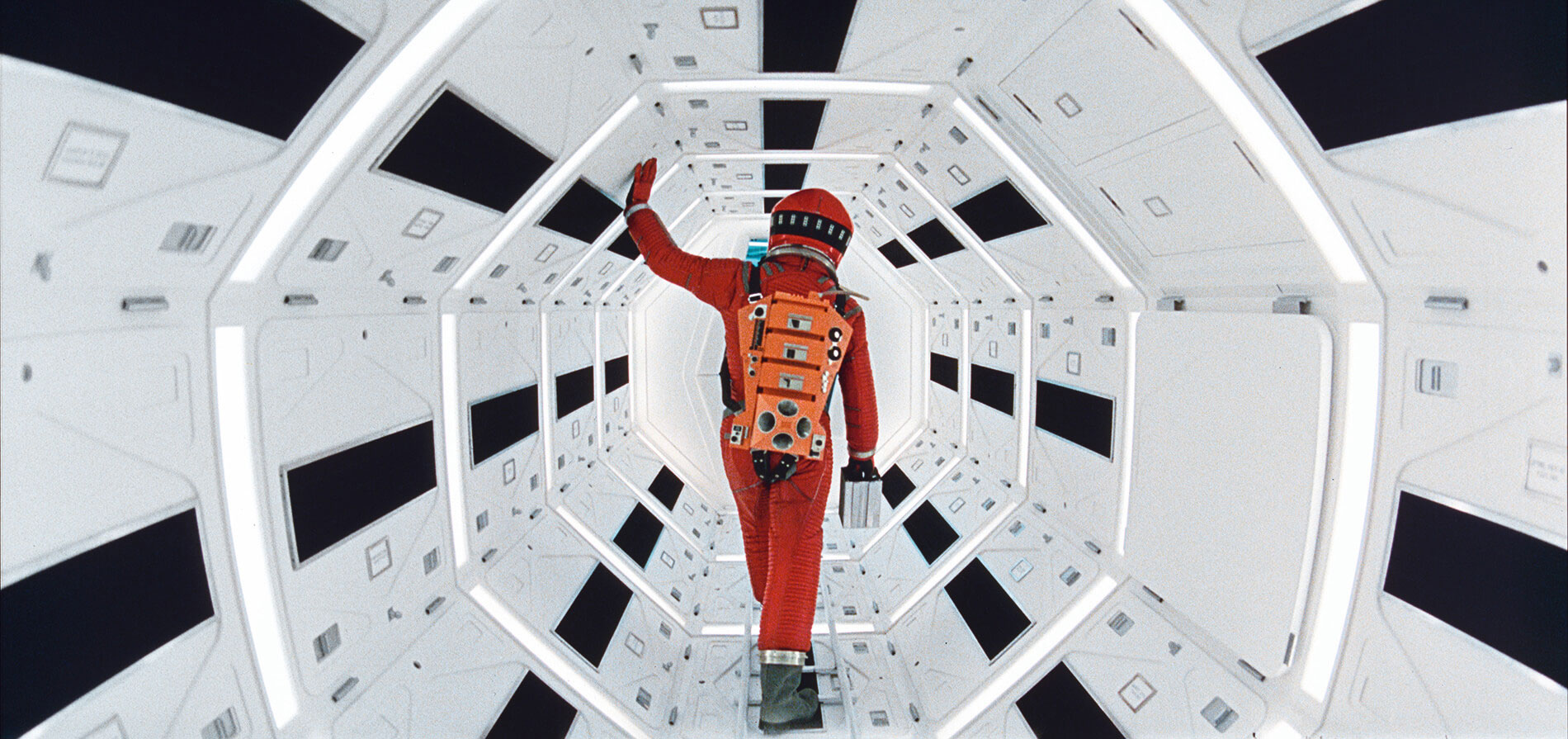 2001: A Space Odyssey (1968)