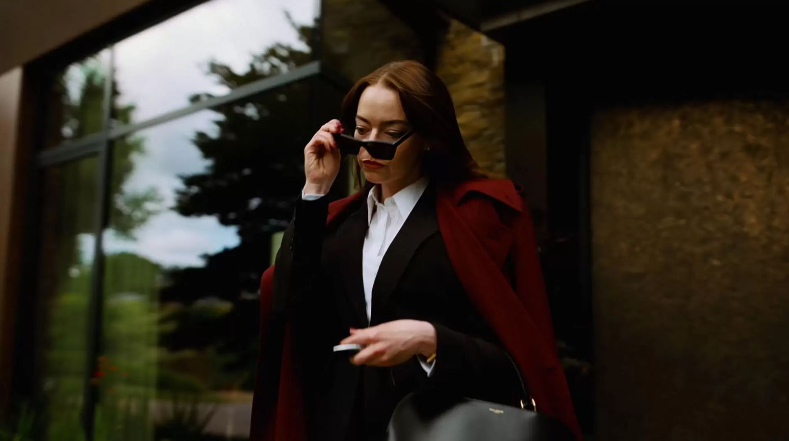 Bugonia Movie Review | Nihilism at the Heart of Paranoia Bugonia Movie Review | Nihilism at the Heart of Paranoia